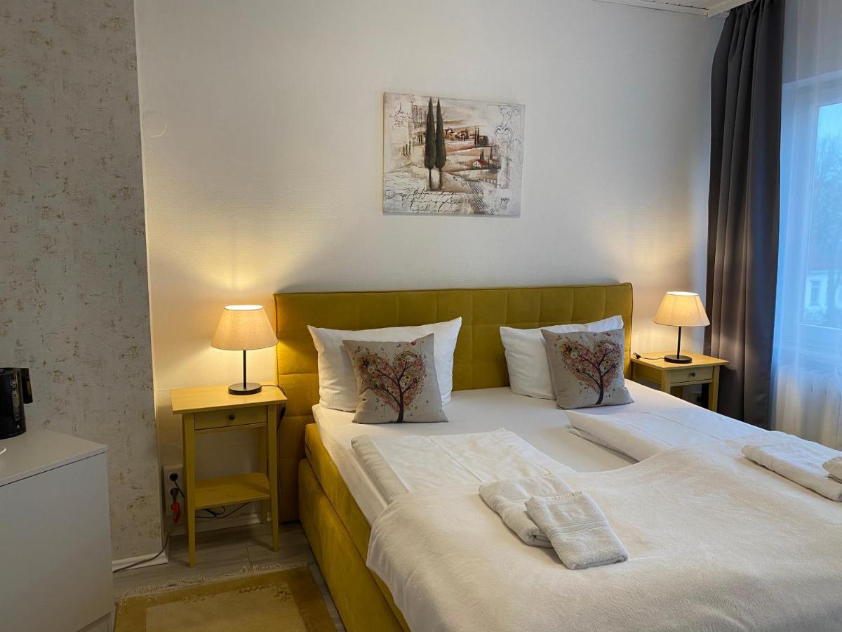 Boutique Hotel Krone - "Weser Perle" Brema Esterno foto